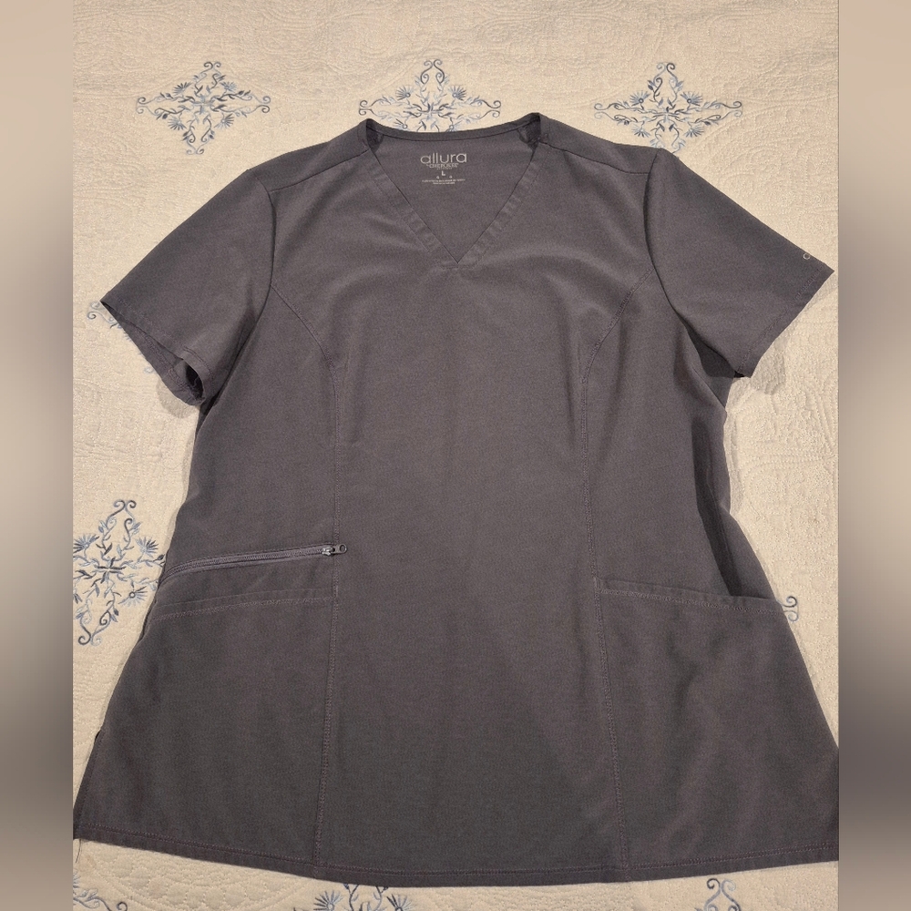 Women's Gray Scrub Top